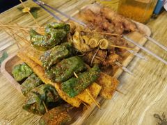 -小河公主秘制烤羊腿(小绿谷店)