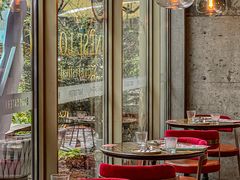 -Brut Eatery Wine Bar & Restaurant (建国东路店)