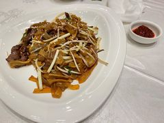 干炒牛河-麒茗餐厅·粤菜·宴会厅·海鲜(锦绣路店)