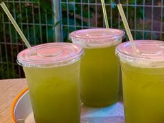 -东海岸人工湖美食村