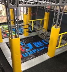 -蹦贝运动中心·蹦床·攀岩·闯关(龙岗店)