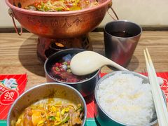 -成都你六姐·牛肉冒菜(城市集市合生汇店)