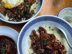 -沪西老弄堂面馆(定西路店)