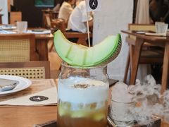 -Mark&Mars Restaurant