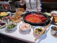 -卤校长老火锅(杨家坪直营店)