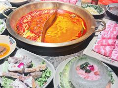 番茄鸳鸯锅-小龙坎老火锅(红旗街店)