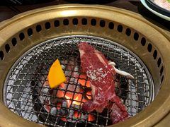 -山川小町·极番烧肉(新地假日广场店)