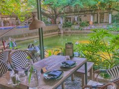 -喜洲吧·江畔老船厂·庭院餐厅(喜临院店)