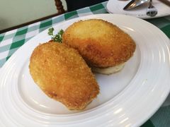 奶油鸡卷-小白桦西餐厅