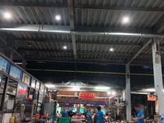 大堂-四川小胡子海鲜(丁村万人海鲜广场店)