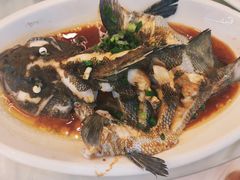 -渔中舟海鲜大排档(普陀沈家门店)