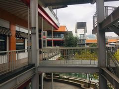 -新华百货CC Park购物广场