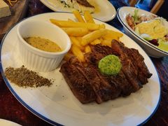 -羽深肉铺 Steak & Wine