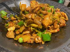 -聚鑫朋酸菜肥肠(文艺路口店)