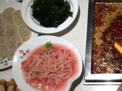 -小牛叔鲜切牛肉·火锅·烤肉自助(公济桥路店)