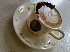 -Me Coffee下午茶艺术空间