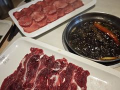鲜牛肉-围炉夜话·潮汕卤水火锅(榕江店)
