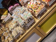 零售区-良品铺子(大唐西市店)