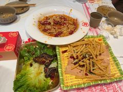 -肥肥虾庄·金牌油焖大虾(汉口城市广场店)