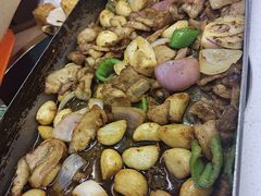 -老东镇啤酒屋海鲜加工·蒸汽海鲜·海鲜烧烤(台东店)