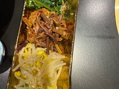 -山川小町·极番烧肉(新地假日广场店)
