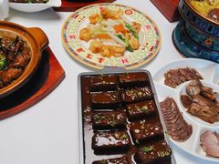 -鹿鸣春饭店(总店)