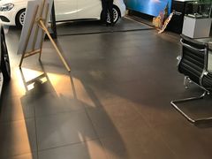 -奔驰北京鹏龙星徽(西大望路店)