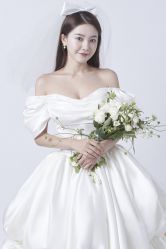 点击看大图 -挪娅婚纱摄影皇家会所