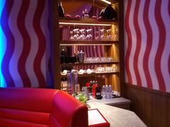 -米乐星世界KTV