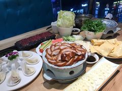 -龙聚德北京烤鸭(沙坪坝华宇A馆店)