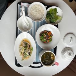 -爱月坊产后护理中心(万达店)