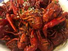 -郑东靓靓虾馆·金牌油焖大虾(天泽街店)