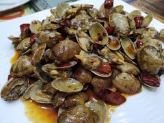 -扒虾小妹儿麻辣海鲜(宏图街店)