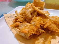 -松沪名灶·豆浆鱼头·新上海菜(飞航吾悦广场店)