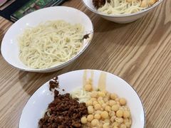 -花市豌杂面(民生路店)