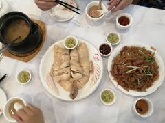 干炒牛河-文记壹心鸡(宝华路店)