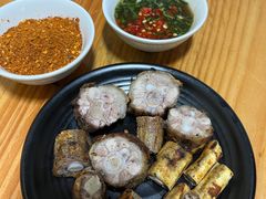 香脆猪尾巴-乔岩保应烧烤店