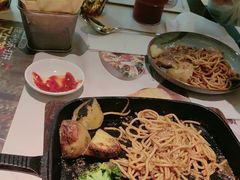 -半秋山西餐厅(襄阳万达店)