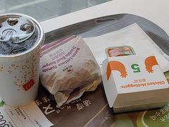 -麦当劳(华宁弘基生活中心店)