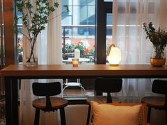 靠窗位-角落低卡烘焙(正弘城店)