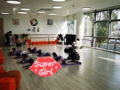 -小荧星艺校(浦东中环分校)