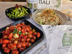 -巴厘龙虾·榜首油焖大虾(音乐学院·沿江酒馆店)