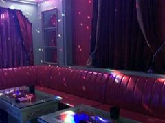 -骑士KTV(红谷滩万达店)