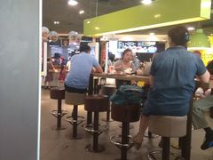 -麦当劳(光新乐购店)