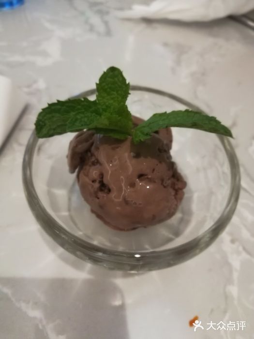 必胜客(大寨路店)进口冰淇淋单球(巧克力味)图片