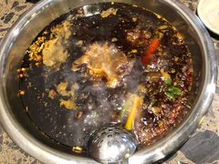 -肖肖酸萝卜鱼火锅(总店)