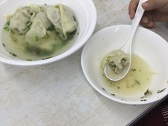 -小胖子馄饨店(洪兴路店)