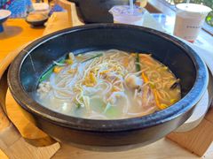 -勺子米线·云南传统小吃市集(四方街店)