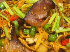 -老三烤肉·融合菜宴会厅