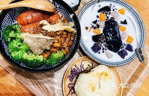 Classic Braised Pork and Sausage Rice